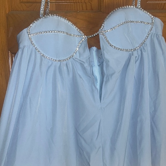 blue flowy mini dress, front cutout, diamond bra outline, size M\L, Fits XL - Picture 2 of 2